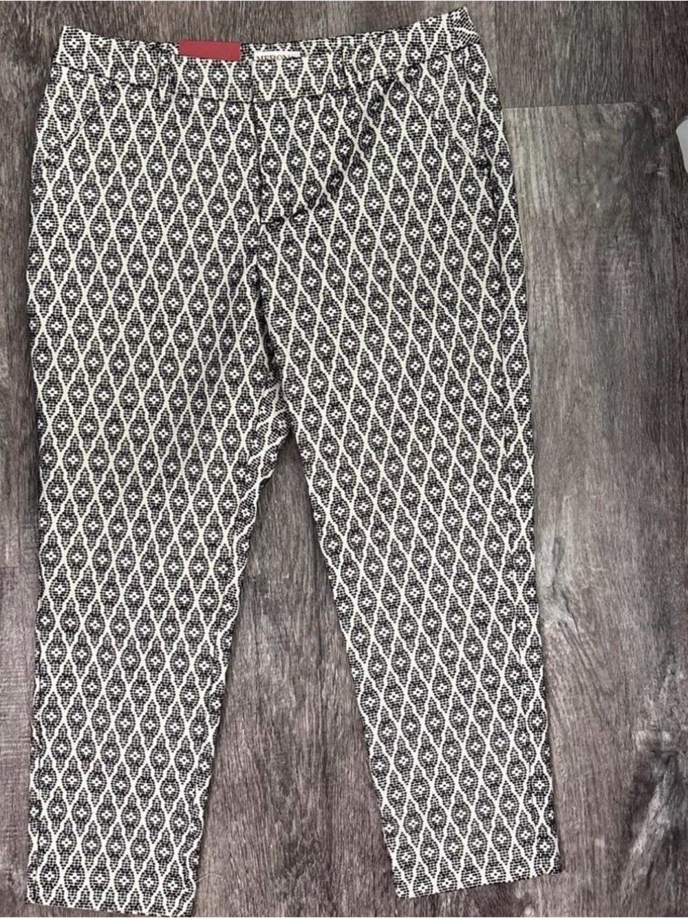 Merona Black and White Geometric Print Leggings